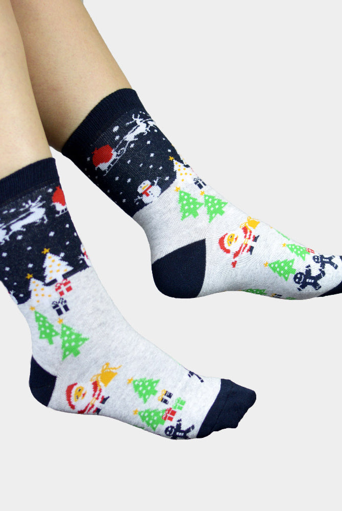 Calcetines de Navidad con Muñeco de Nieve y Árboles de Navidad