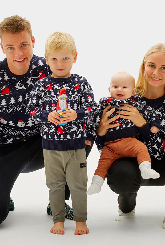 Jersey de Navidad Familia Árboles, Muñecos y Papá Noel