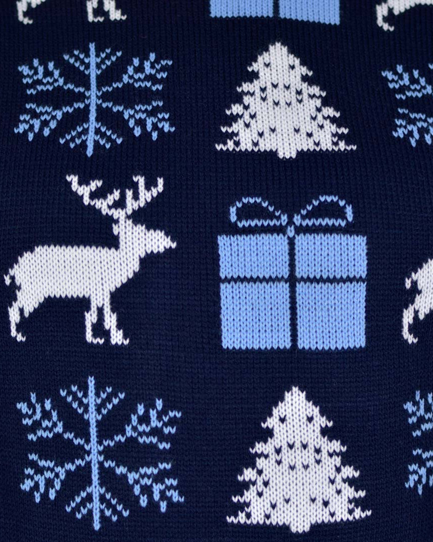 Jersey de Navidad para Hombre Azul con Renos, Regalos y Pinos Detalle