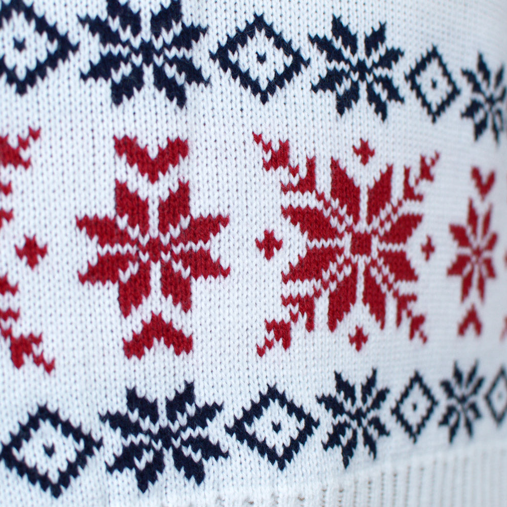 Jersey de Navidad Parejas con Reno y Nieve Rojo Detalle