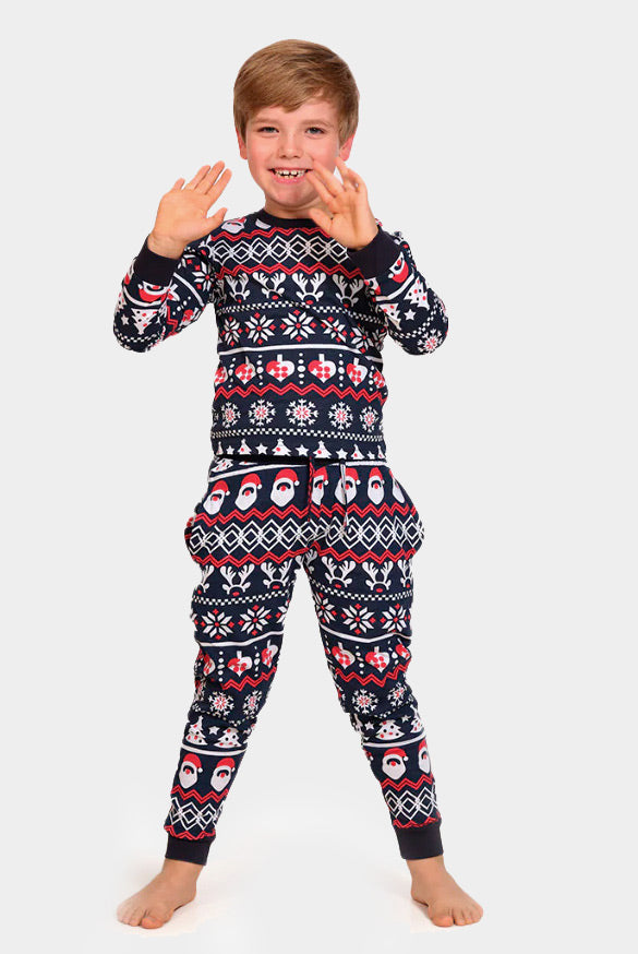 Pijama de Navidad para Niños con Papá Noel, Árboles y Corazones