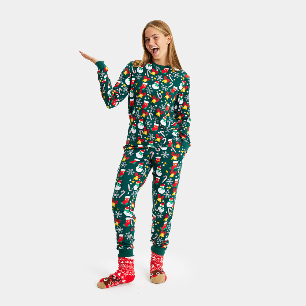Pijama de Navidad para Mujer Verde con Motivos Navideños
