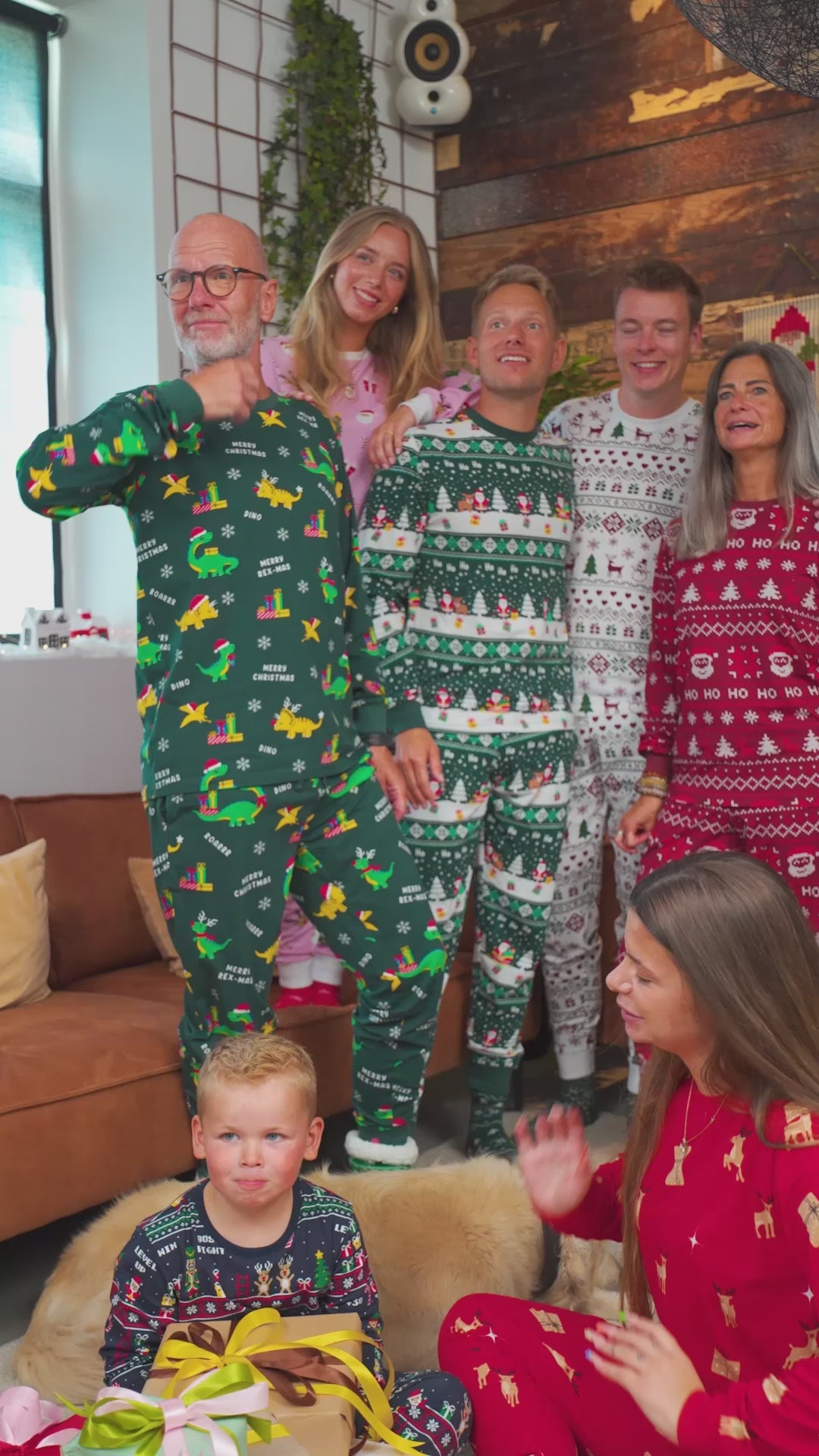 Pijama de Navidad para Familia Verde, Blanco y Rojo