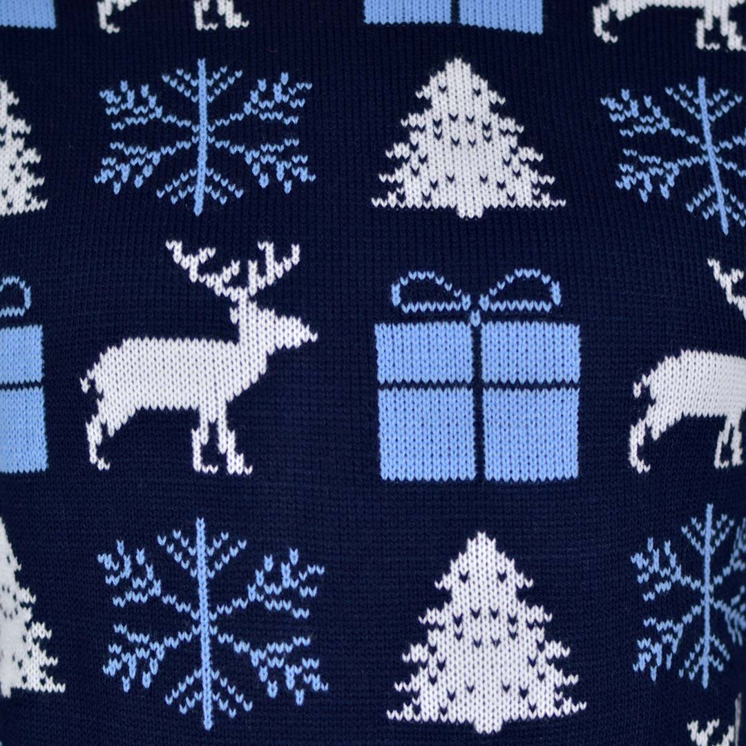 Jersey de Navidad para Hombre Azul con Renos, Regalos y Pinos Detalle