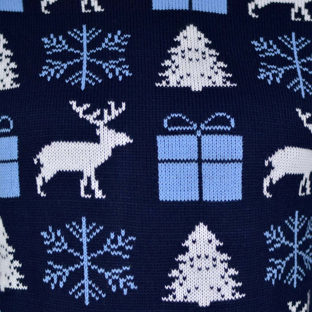 Jersey de Navidad Parejas Azul con Renos, Regalos y Pinos Detalle