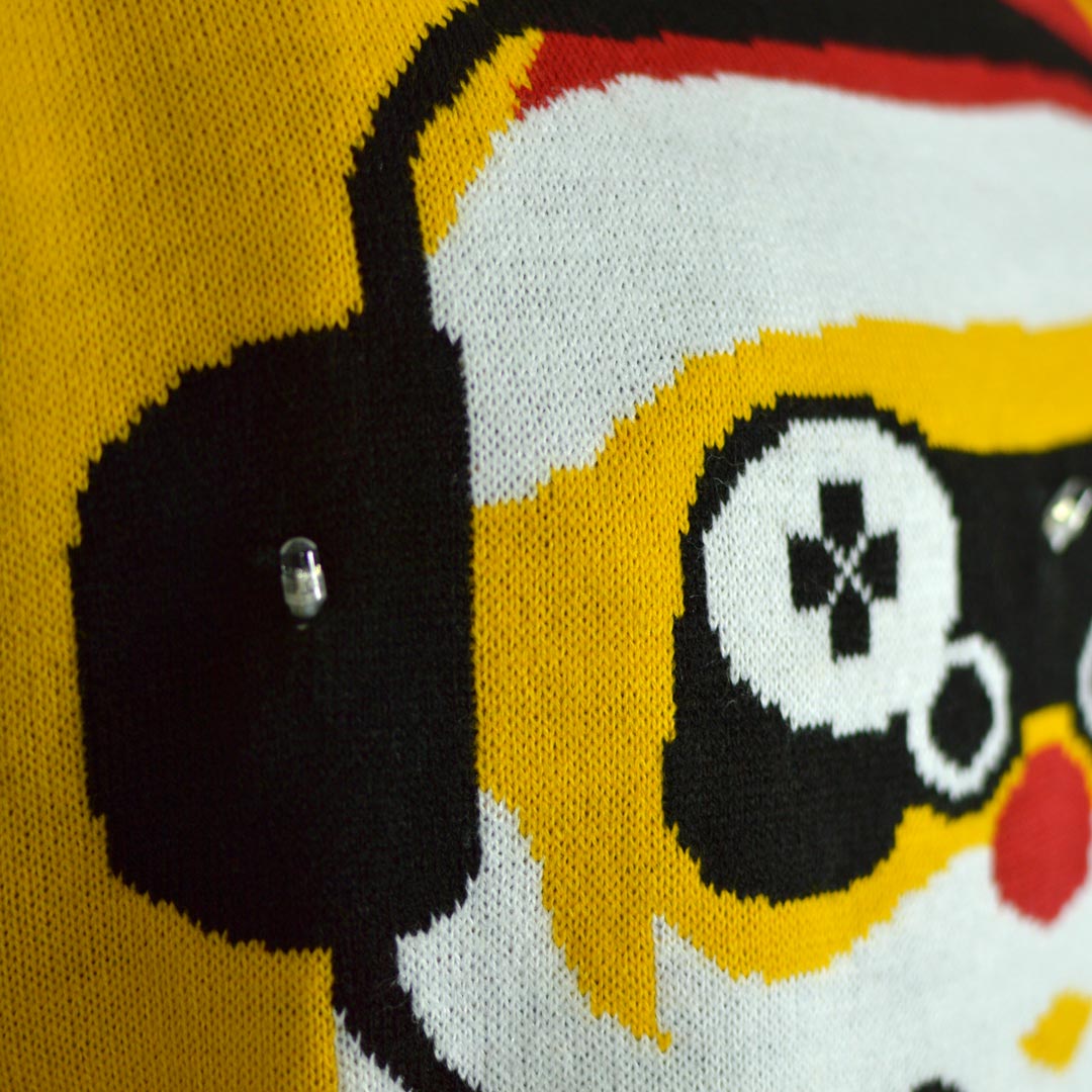 Jersey Navideño con Luces LED para Familia Santa Gamer Detalle